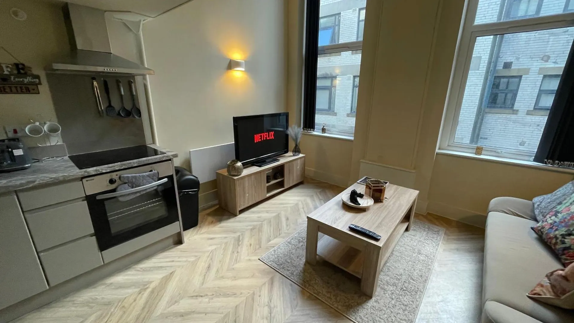 Luxury Mezzanine Apartment In Central Leeds  Leeds (West Yorkshire)